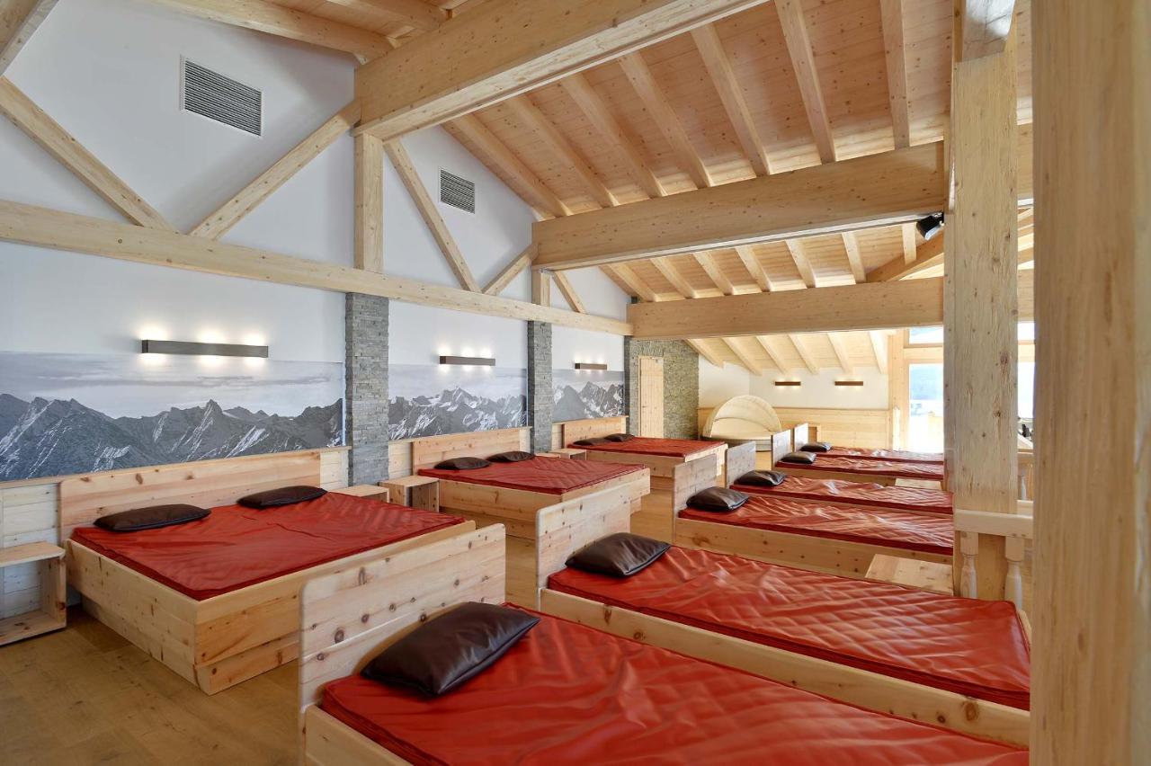 Mountainview Lodge - Chalet Im Zillertal Direkt Am 5 Sterne Campingplatz Aufenfeld Mit Hallenbad Und Sauna Aschau Im Zillertal エクステリア 写真