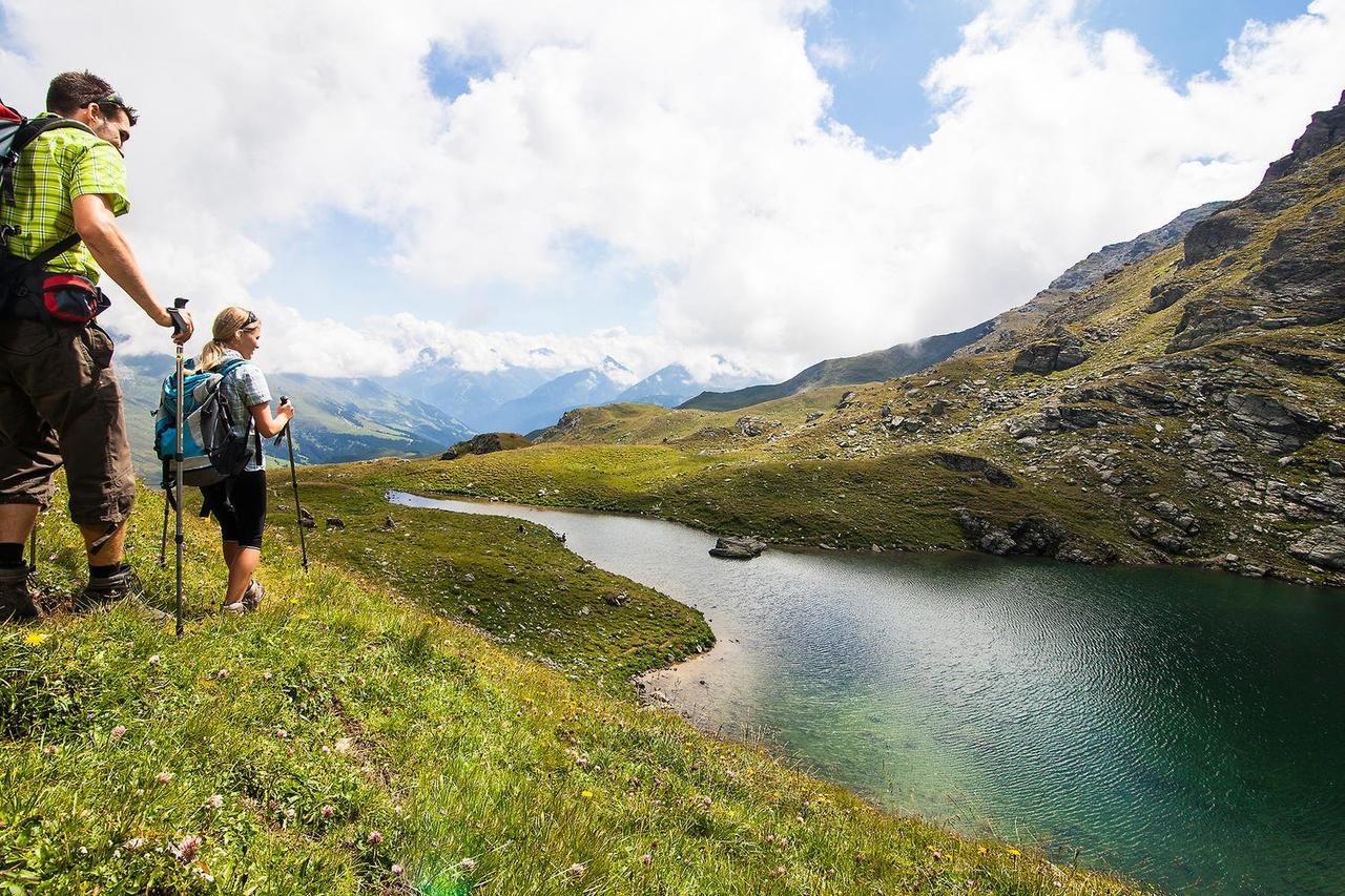 Mountainview Lodge - Chalet Im Zillertal Direkt Am 5 Sterne Campingplatz Aufenfeld Mit Hallenbad Und Sauna Aschau Im Zillertal エクステリア 写真