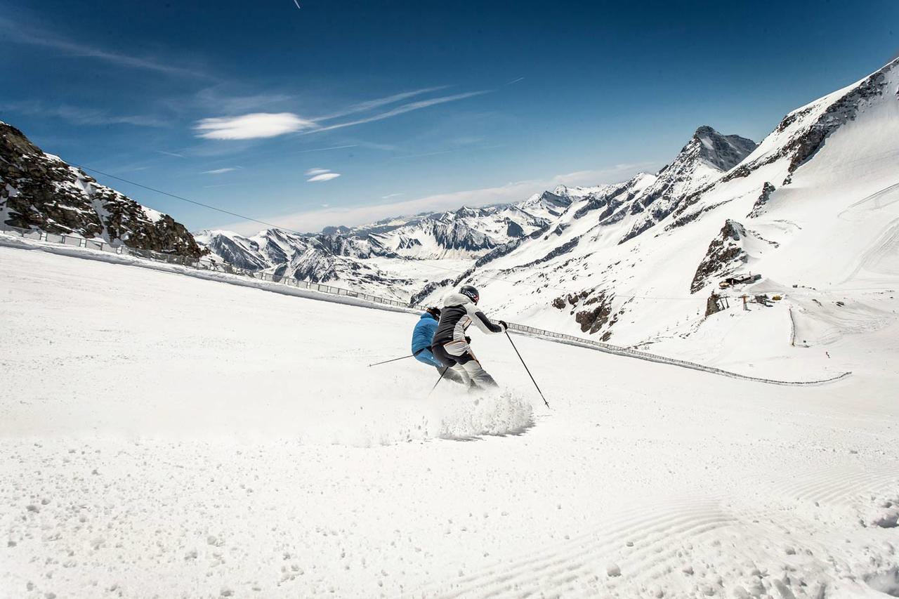 Mountainview Lodge - Chalet Im Zillertal Direkt Am 5 Sterne Campingplatz Aufenfeld Mit Hallenbad Und Sauna Aschau Im Zillertal エクステリア 写真