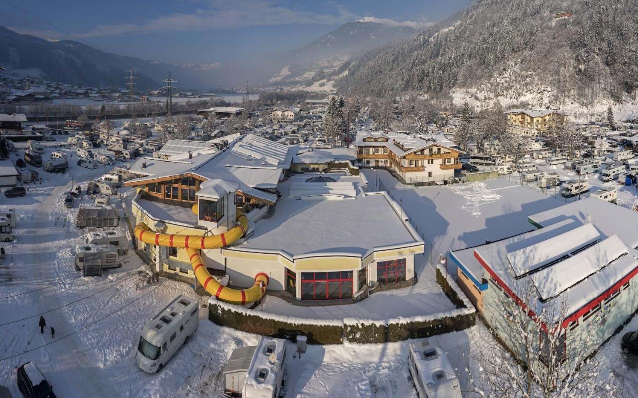 Mountainview Lodge - Chalet Im Zillertal Direkt Am 5 Sterne Campingplatz Aufenfeld Mit Hallenbad Und Sauna Aschau Im Zillertal エクステリア 写真